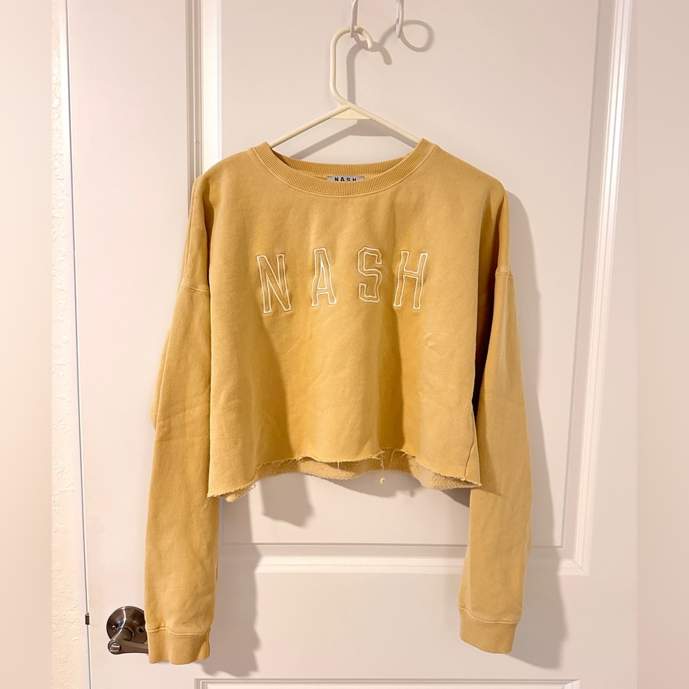 NASH Women's Cropped Sweatshirt in Mustard